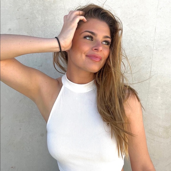 Meet your Posher, Madelynn - Picture 1 of 1